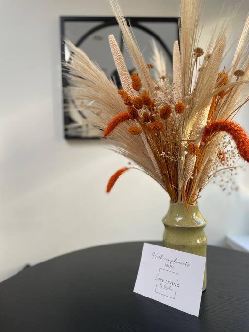 Hébergement de vacances New Luxury For 2024 - House - Sleeps 10 - Access To Town - Close To The Barbican - Pets Welcome - Parking Available - By Luxe Living By Sophia *